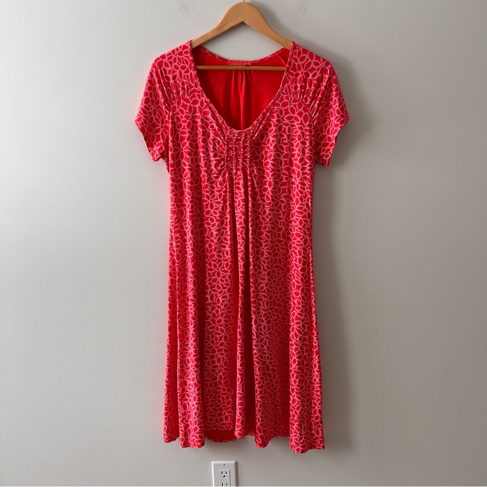 Fresh Produce Women’s Size Large Scoop Neck T Shirt Midi Dress Coral Pink Floral